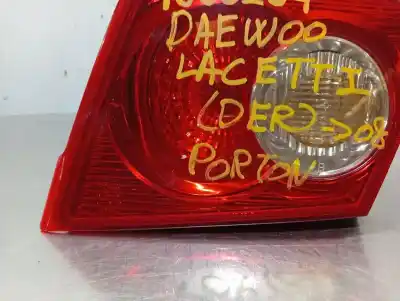Peça sobressalente para automóvel em segunda mão farolim interior traseiro direito por chevrolet lacetti se referências oem iam   n1.z1.5.3.a