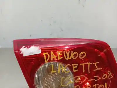 Peça sobressalente para automóvel em segunda mão farolim interior traseiro esquerdo por chevrolet lacetti se referências oem iam   n1.z1.5.3.a