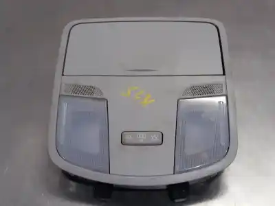 Second-hand car spare part interior light for kia stonic (ybcuv) black edition oem iam references 92800f2000  n1.z2.8.7.2