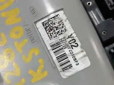 Second-hand car spare part interior light for kia stonic (ybcuv) black edition oem iam references 92800f2000  n1.z2.8.7.2