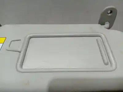 Автозапчасти б/у ПРАВАЯ ЗОНА за KIA STONIC (YBCUV)  ссылки OEM IAM   N1.Z2.PARASOL.10