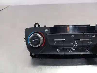 Second-hand car spare part heating / air conditioning control panel for ford focus turn. titanium oem iam references f1et18c612aj  n1.z2.8.3.2