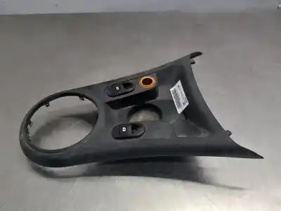 Peça sobressalente para automóvel em segunda mão Moldagem por CITROEN C3 1.4 16V SensoDrive X-TR Referências OEM IAM 9637999777  N2.Z1.41.17