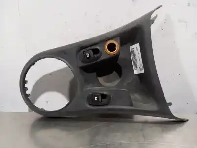 Peça sobressalente para automóvel em segunda mão moldagem por citroen c3 1.4 16v sensodrive x-tr referências oem iam 9637999777  n2.z1.41.17