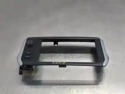 Peça sobressalente para automóvel em segunda mão moldagem por peugeot 208 allure referências oem iam 