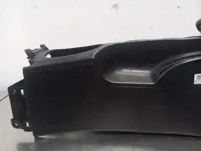 Second-hand car spare part center armrest for nissan qashqai (j10) acenta oem iam references 149a77000