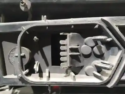 Peça sobressalente para automóvel em segunda mão farolim traseiro direito por opel meriva enjoy referências oem iam 93294346  n1.z1.4.1.m