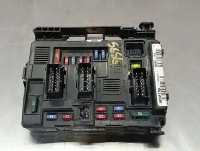 Pezzo di ricambio per auto di seconda mano SCATOLA RELÈ/FUSIBILI per CITROEN BERLINGO  Riferimenti OEM IAM 9643498880 T118470003J  N1.Z2.9.4.4