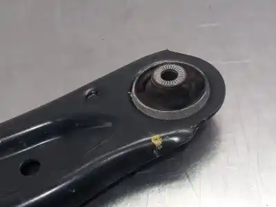 Peça sobressalente para automóvel em segunda mão braço de suspensão inferior dianteiro direito por audi a3 cabrio (8ve) design edition 116 cv / 85 kw referências oem iam 5q0407152r