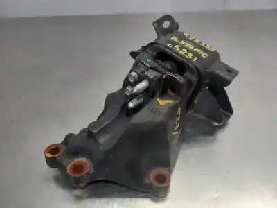 Second-hand car spare part engine support for kia stonic (ybcuv) black edition oem iam references   n1.z2.6.11.4