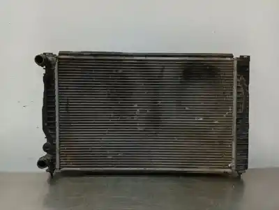 Pezzo di ricambio per auto di seconda mano radiatore d acqua per volkswagen passat b5.5 variant (3b6) 1.9 tdi riferimenti oem iam 8d0121100  n2.z1.42.1.3