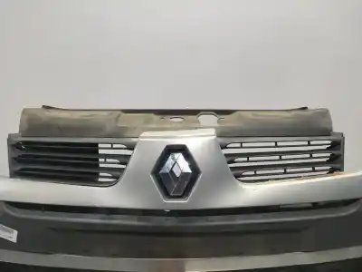 Автозапчастина б/у передній бампер для renault clio ii fase i (b/cbo) 1.2 16v alize 75 cv / 55 kw посилання на oem iam   n5.z1.7.4.a