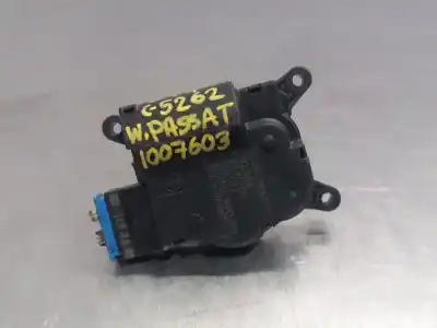 Автозапчасти б/у МОТОР ОТКРЫВАНИЯ ЛЮКОВ КОНДИЦИОНЕРА за VOLKSWAGEN PASSAT B8 (3G2, CB2)  ссылки OEM IAM 5Q0907511L  N2.Z1.41.32