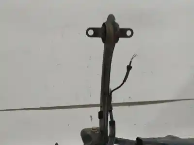 Peça sobressalente para automóvel em segunda mão charrió / suporte de eixo de trás por ford focus lim. (cb8) sport referências oem iam   