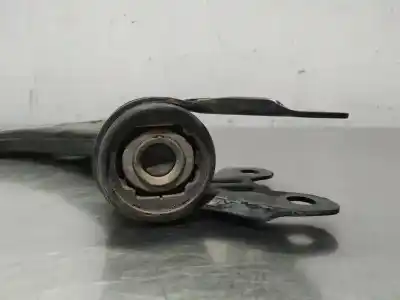 Peça sobressalente para automóvel em segunda mão braço de suspensão superior dianteiro esquerdo por ford focus lim. (cb8) urban referências oem iam bv613a262aaa  n6.z1.parle.26