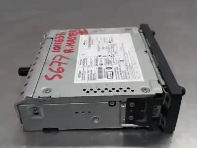 Pezzo di ricambio per auto di seconda mano impianto audio / radio cd per renault master kipper doka l3h1 3.5t 125 cv / 92 kw riferimenti oem iam 281155360r  n1.z3.2.2.2