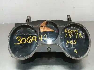 Second-hand car spare part dashboard for seat leon (1p1) reference oem iam references 1p0920823g  n1.z2.1.9.3
