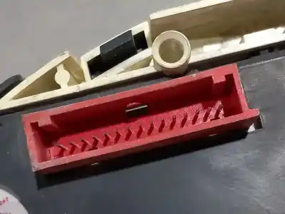 Second-hand car spare part dashboard for renault laguna ii (bg0) authentique 101 cv / 74 kw oem iam references 8200399758  n1.z2.1.5.2