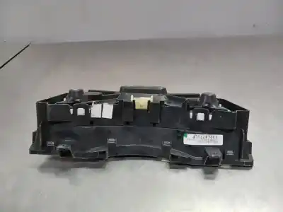 Second-hand car spare part dashboard for opel meriva cosmo oem iam references 13214771lp  n1.z2.1.8.1