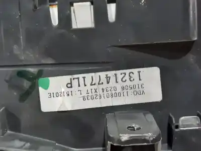 Second-hand car spare part dashboard for opel meriva cosmo oem iam references 13214771lp  n1.z2.1.8.1