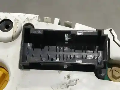 Автозапчастина б/у панель інструментів для CHRYSLER CROSSFIRE SRT - 6 335 CV / 246 KW Посилання на OEM IAM A1935400311  N1.Z2.1.9.2