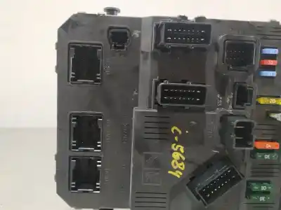 Pezzo di ricambio per auto di seconda mano scatola relè/fusibili per citroen xsara picasso hdi 110 fap sx riferimenti oem iam 9657999780 s118085220f  n1.z2.9.4.4