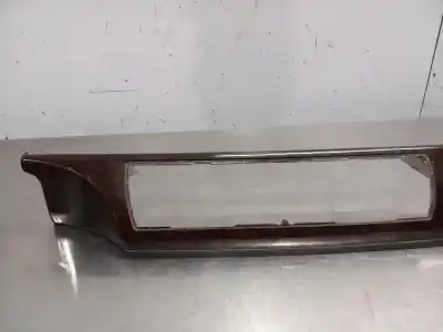 Pezzo di ricambio per auto di seconda mano Modanatura Centrale Riscaldamento per BMW SERIE 7 (E65/E66) 3.0 730d [3.0 Ltr. - 160 kW Turbodiesel CAT] Riferimenti OEM IAM 7025308  