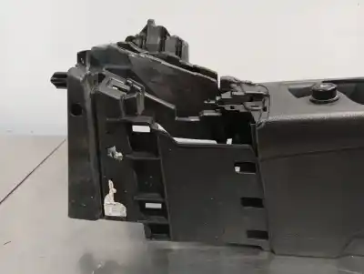 Pezzo di ricambio per auto di seconda mano bracciolo centrale per ford focus lim. (cb8) urban riferimenti oem iam   n1.z2.2.10.0