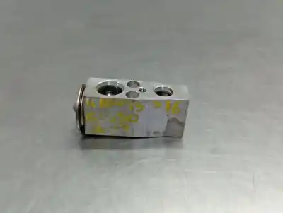 Peça sobressalente para automóvel em segunda mão válvula de expansão ar condicionado por audi a3 cabrio (8ve) design edition 116 cv / 85 kw referências oem iam 5q0816679b