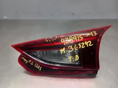 Peça sobressalente para automóvel em segunda mão farolim interior traseiro direito por mazda 3 lim. () style referências oem iam   n1.z1.8.3.a