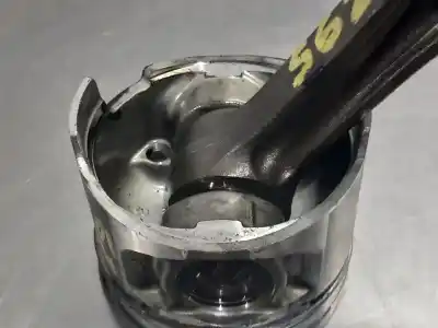 Автозапчасти б/у поршень за mitsubishi montero (v60/v70) 3.2 di-d avance ссылки oem iam   n2.z1.11.3.3