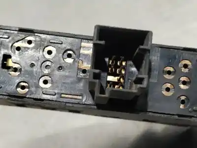 Peça sobressalente para automóvel em segunda mão botão / interruptor elevador vidro dianteiro esquerdo por bmw serie 3 berlina (e46) 318d referências oem iam 6902184  n1.z1.16.13