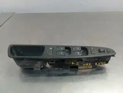 Автозапчастина б/у ПЕРЕДНІ ВІКНИЙ ВМИКАЧ для VOLVO S40 BERLINA  Посилання на OEM IAM   N1.Z1.16.12