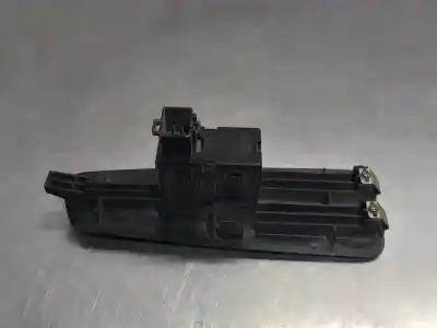 Second-hand car spare part right front power window switch for ssangyong rexton 2.7 turbodiesel cat 186 cv / 137 kw oem iam references 8584008000  n1.z1.18.1