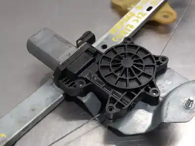 Автозапчасти б/у регулятор стекла переднего правого за renault clio iv (bh_) 1.2 16v ссылки oem iam 807205569r  n1.z2.17.4.1