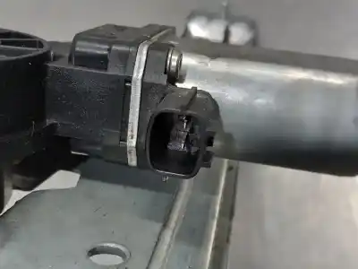 Автозапчасти б/у регулятор стекла переднего правого за renault clio iv (bh_) 1.2 16v ссылки oem iam 807205569r  n1.z2.17.4.1