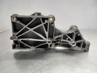 Pezzo di ricambio per auto di seconda mano supporto alternatore per volkswagen caddy ka/kb (2k) furg. 69 cv / 51 kw riferimenti oem iam 038903143af  n1.z2.6.10.3