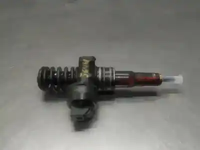 Second-hand car spare part injector for volkswagen caddy ka/kb (2k) furg. 69 cv / 51 kw oem iam references 038130073br  inyector.17