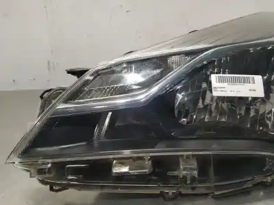 Second-hand car spare part left headlight for toyota yaris city oem iam references   n1.z1.44.8.m