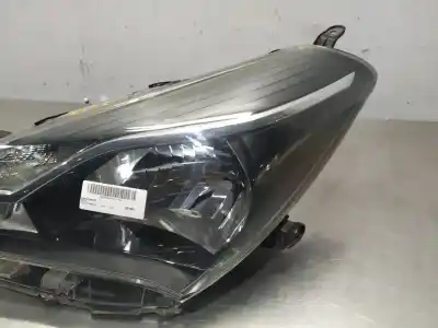 Second-hand car spare part left headlight for toyota yaris city oem iam references   n1.z1.44.8.m