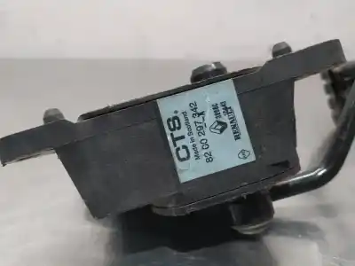 Second-hand car spare part accelerator pedal for renault clio iii confort dynamique 106 cv / 78 kw oem iam references 8200297342  n2.z1.1.27