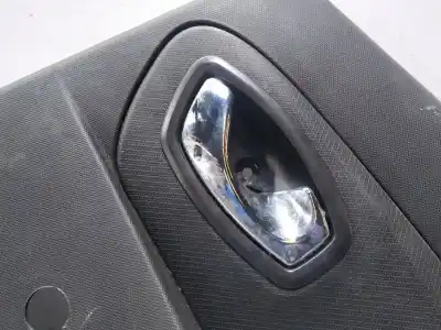 Peça sobressalente para automóvel em segunda mão forra / revestimento da porta traseira direita por renault clio iv (bh_) 1.2 16v referências oem iam 829a01758r