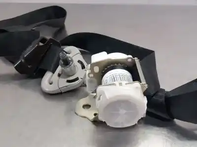 Second-hand car spare part central rear seat belt for toyota yaris city oem iam references h073811