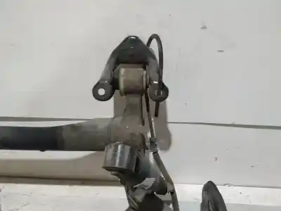 Peça sobressalente para automóvel em segunda mão charrió / suporte de eixo de trás por opel combo cargo referências oem iam 90575374  