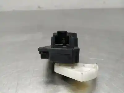 Peça sobressalente para automóvel em segunda mão motor de abertura da comporta de sofagem por renault clio iv (bh_) 1.2 16v referências oem iam a21201700  n1.z1.15.18