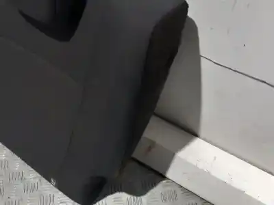 Pezzo di ricambio per auto di seconda mano sedili posteriori per toyota yaris city riferimenti oem iam   n2.z2.pasillo.5.f.1