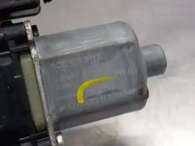 Peça sobressalente para automóvel em segunda mão elevador de vidros traseiro esquerdo por seat ateca (kh7) style referências oem iam   n1.z2.20.2.1