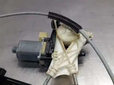 Peça sobressalente para automóvel em segunda mão elevador de vidros dianteiro direito por audi a3 (8vk) design edition referências oem iam 8v3837462a  