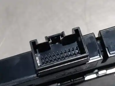 Second-hand car spare part Multifunction Switch for AUDI A3 (8VK) design edition OEM IAM references 8V0925301AB  N1.Z2.8.8.3