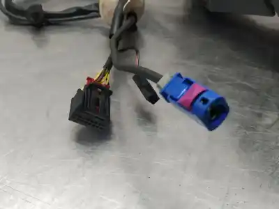 Peça sobressalente para automóvel em segunda mão espelho retrovisor direito por seat ateca (kh7) style referências oem iam   n1.z1.17.3.a